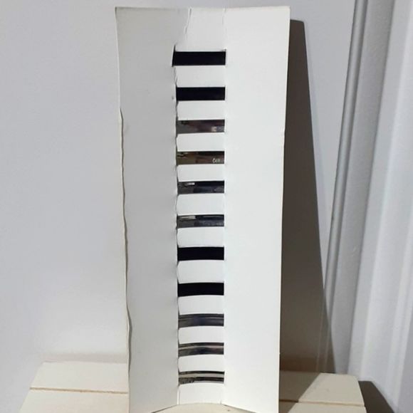 Hair metal hair barrettes/ accessories 2 1/4 in. - Picture 2 of 3